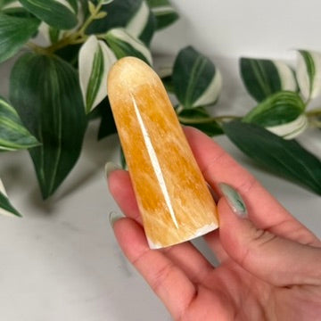 Honeycomb calcite freeform 32