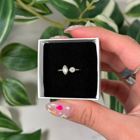 Size 5 rainbow moonstone ring