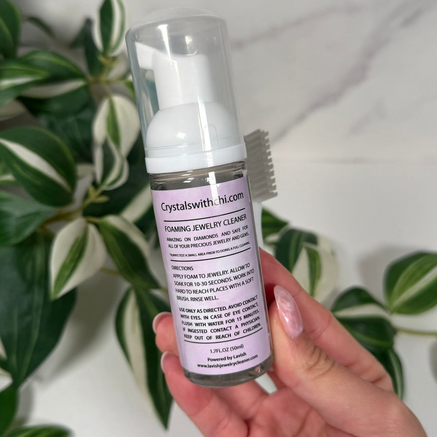 Foam jewelry cleaner