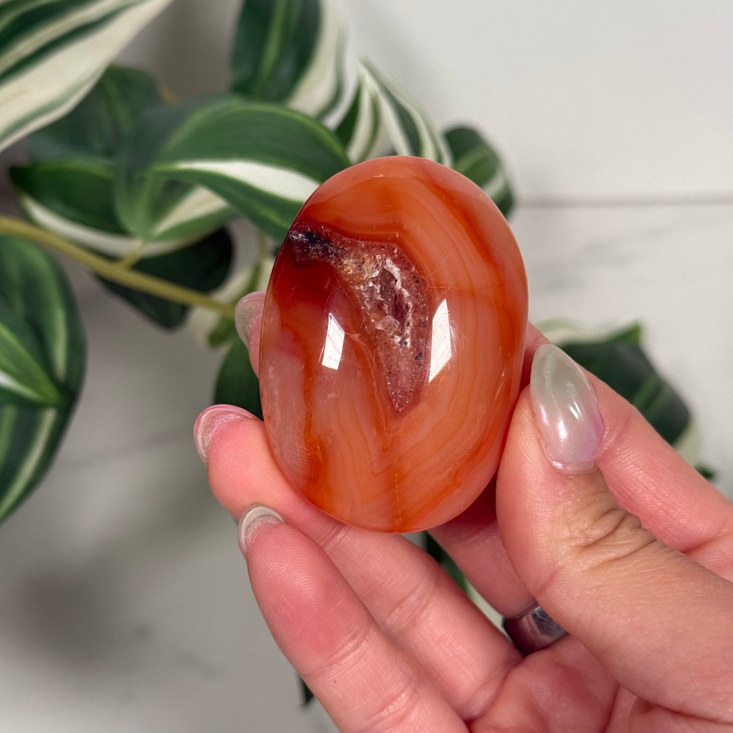 Carnelian palmstone 12