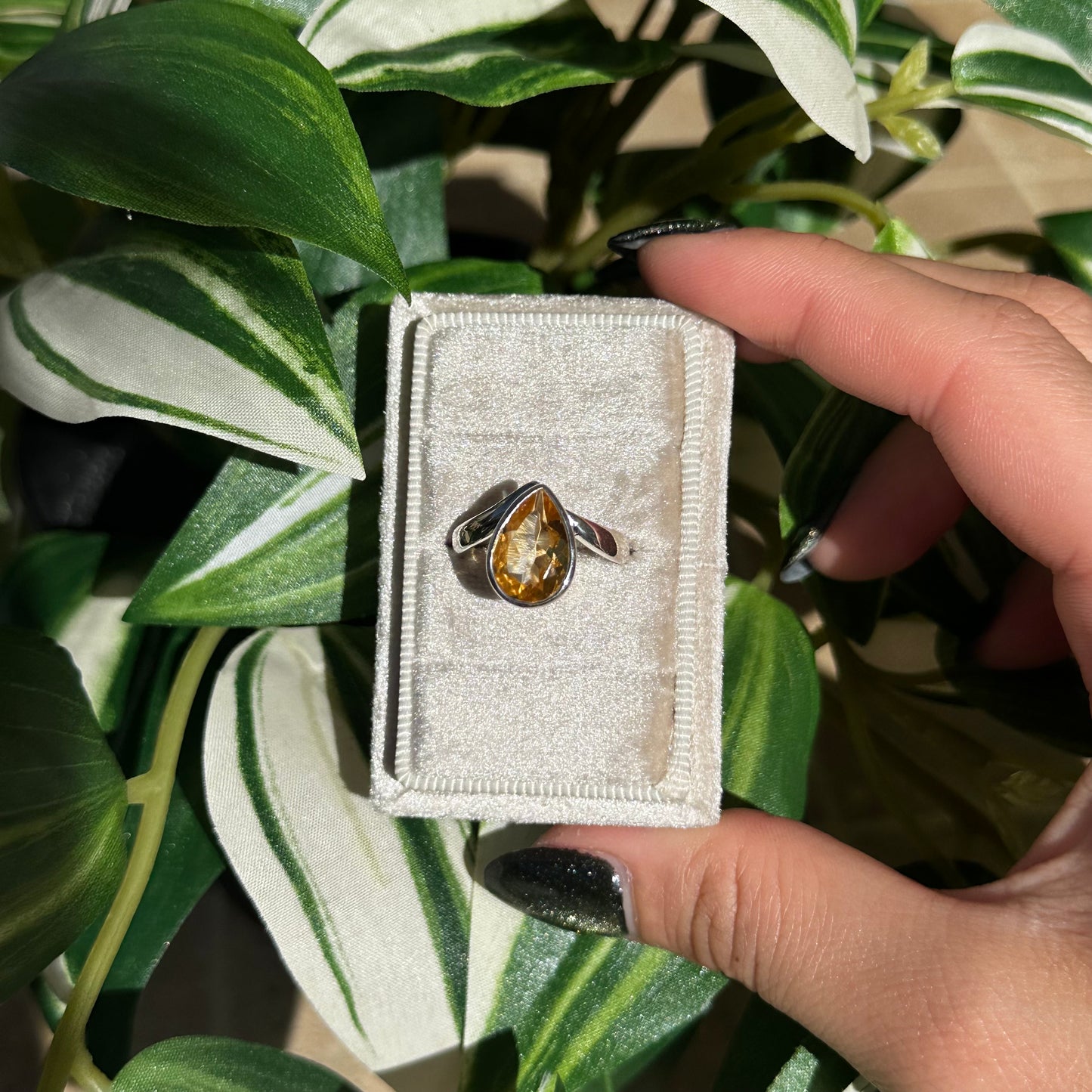 Size 7 citrine ring