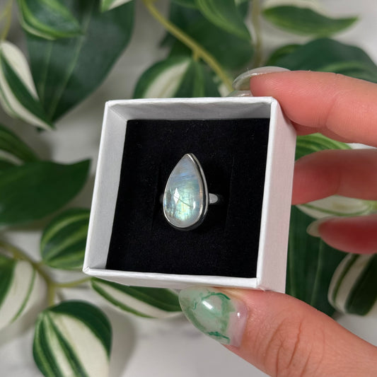 Size 7 rainbow moonstone teardrop ring