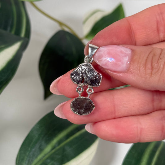 Meteorite x moldavite pendant