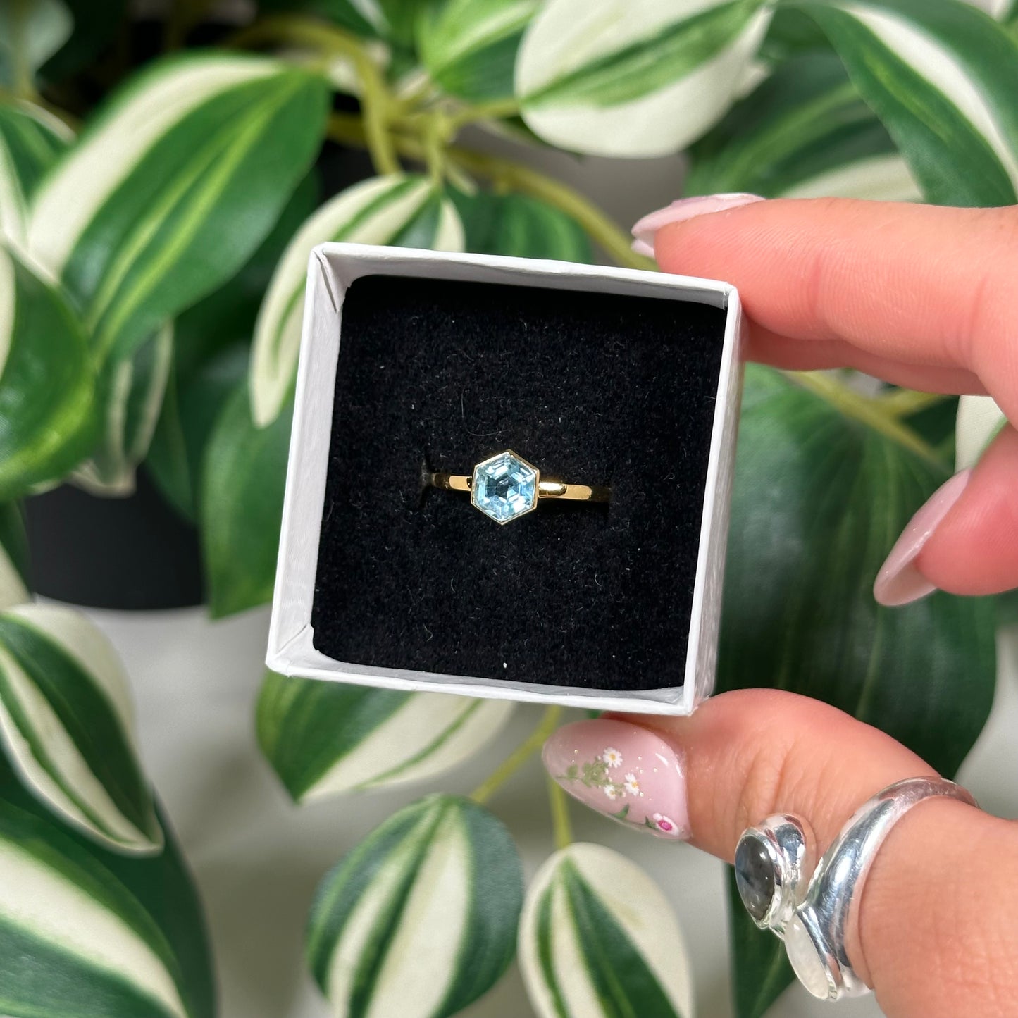 Gold plated size 7 hexagon blue topaz ring