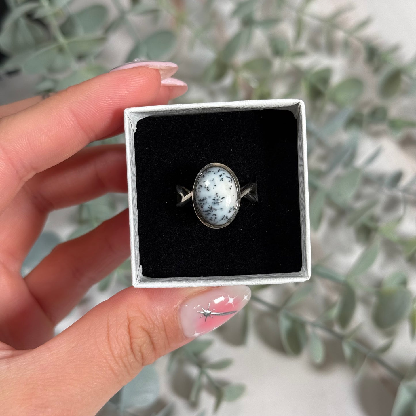 Size 7 dendritic opal ring