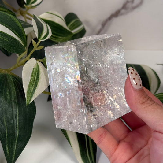 Optical calcite freeform 130