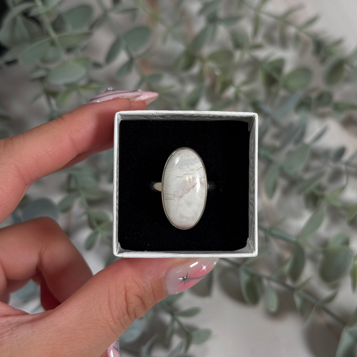 Size 9 hyacinth jasper ring