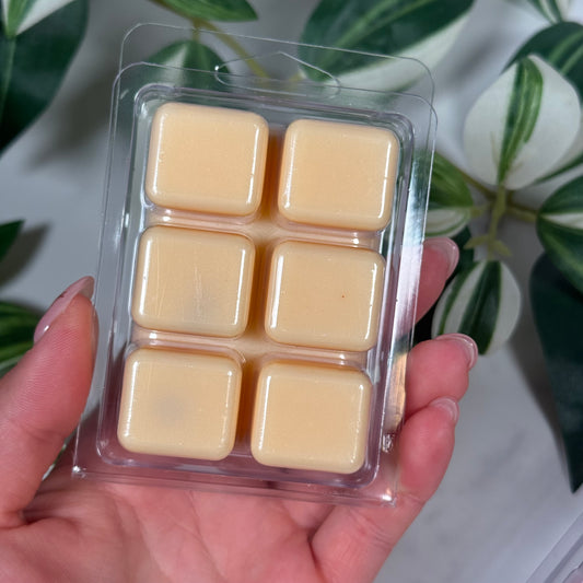 Pumpkin Soufflé shimmering wax melt