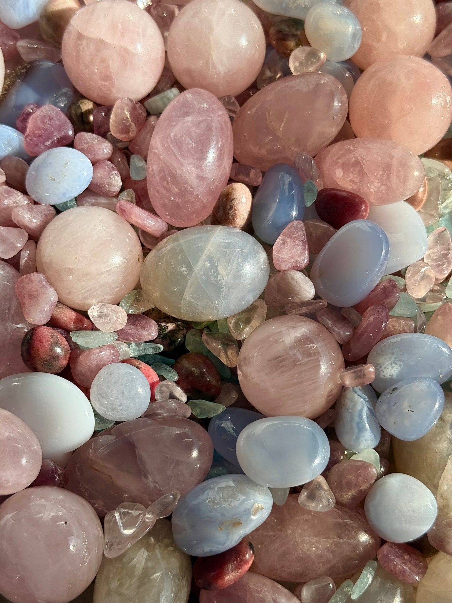 Glinda themed crystal confetti