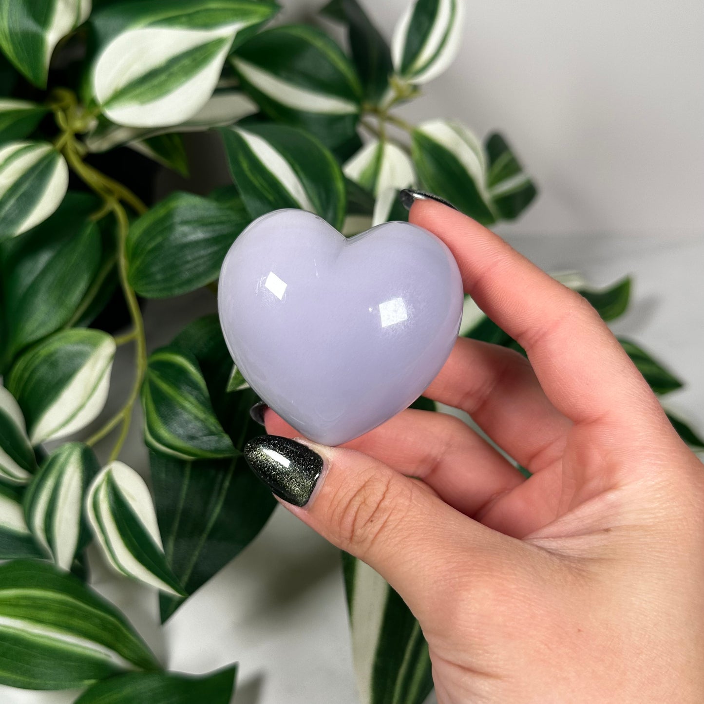 Lavender fluorite heart