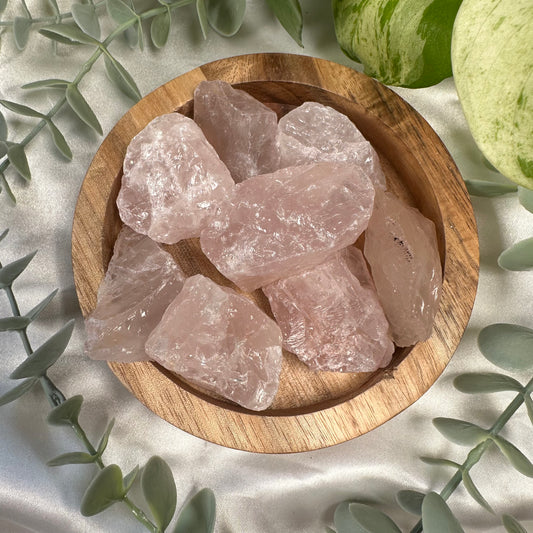 Rough rose quartz