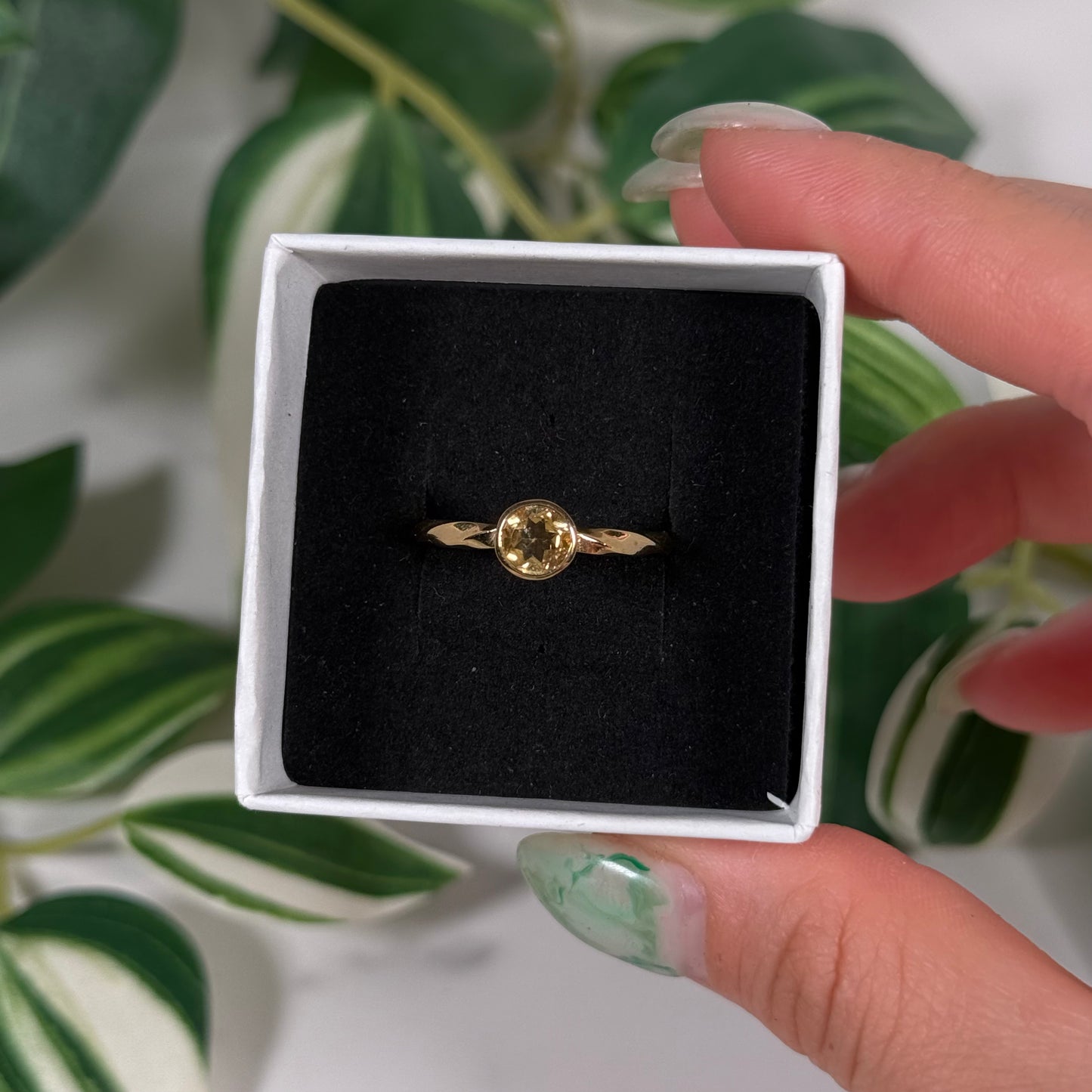 Size 10 gold plated citrine twist band ring