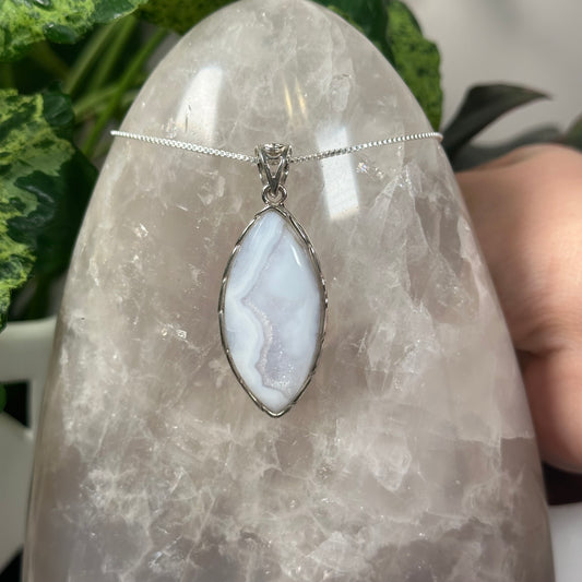 Blue lace agate pendant