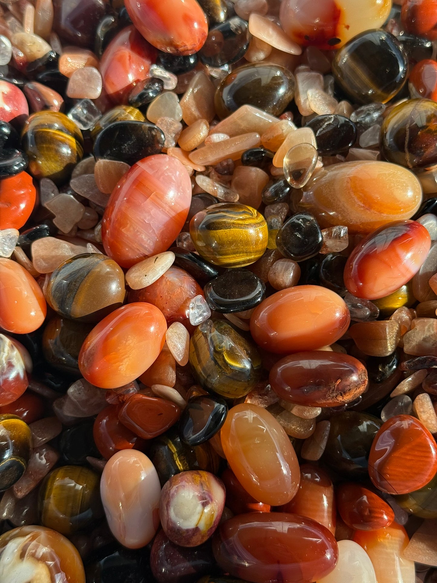 Fiery Fiyero themed crystal confetti