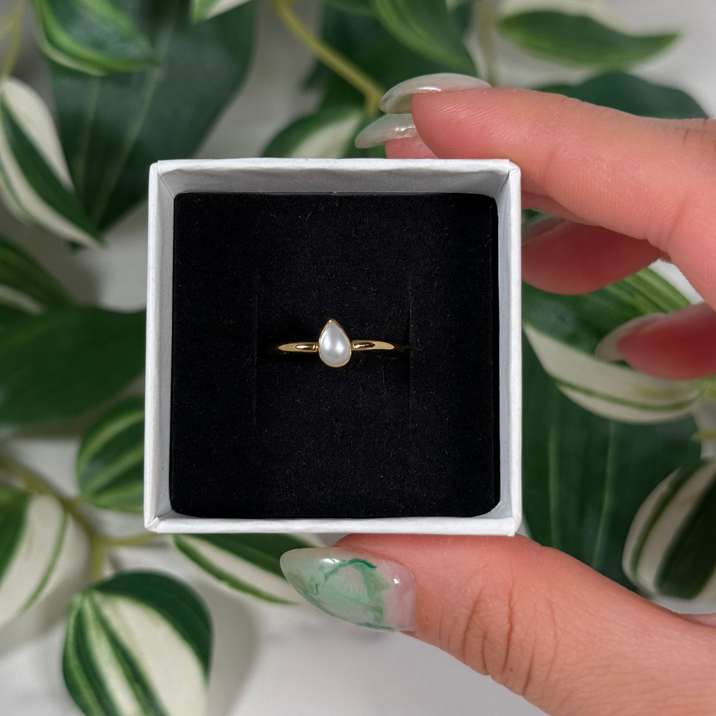 Size 7 gold plated pearl ring