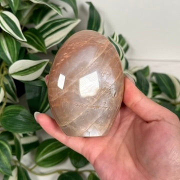 Peach moonstone freeform 43