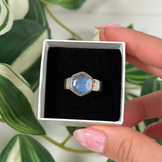 Rainbow moonstone hexagonal ring (Sizes 6, 8)