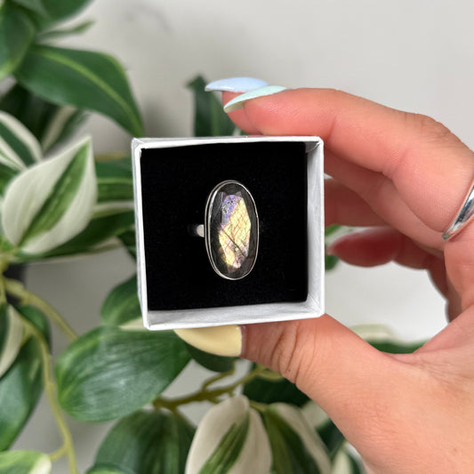 Size 6 pink/yellow labradorite ring