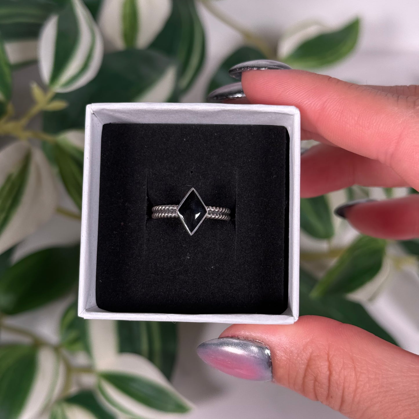 Black onyx ring (Sizes 6, 7)