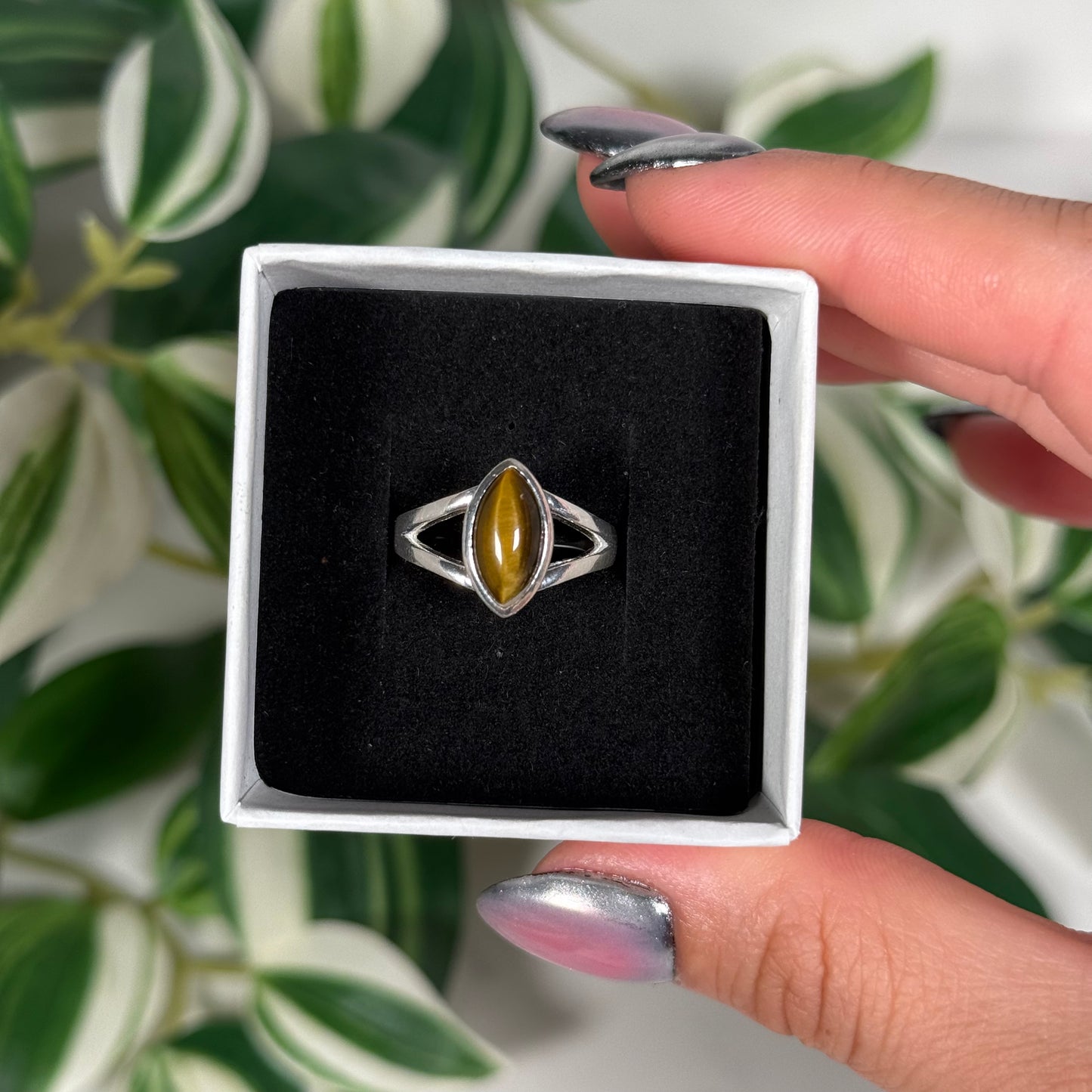 Tiger's eye ring (Sizes 8, 9, 10)