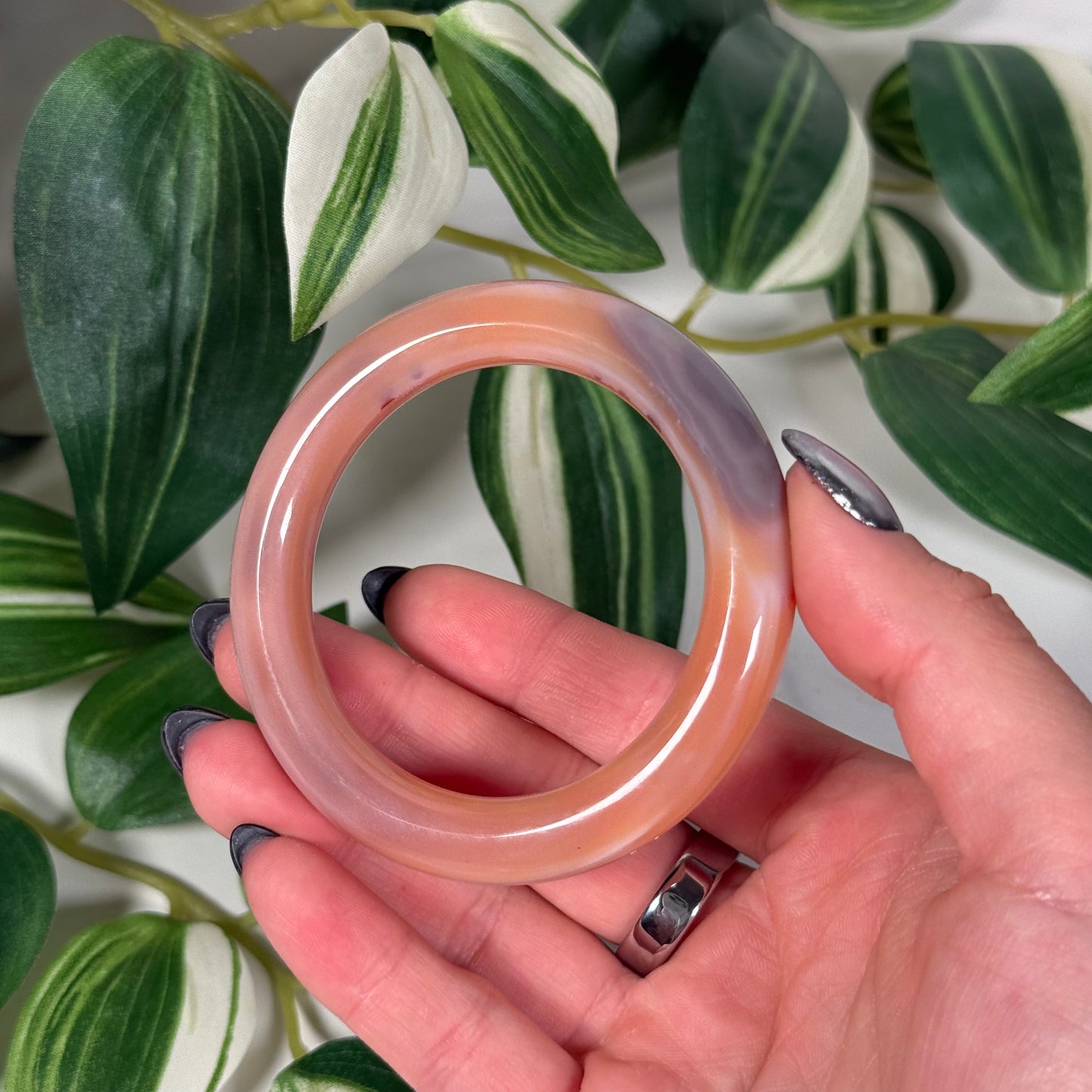Carnelian bangle 54mm D