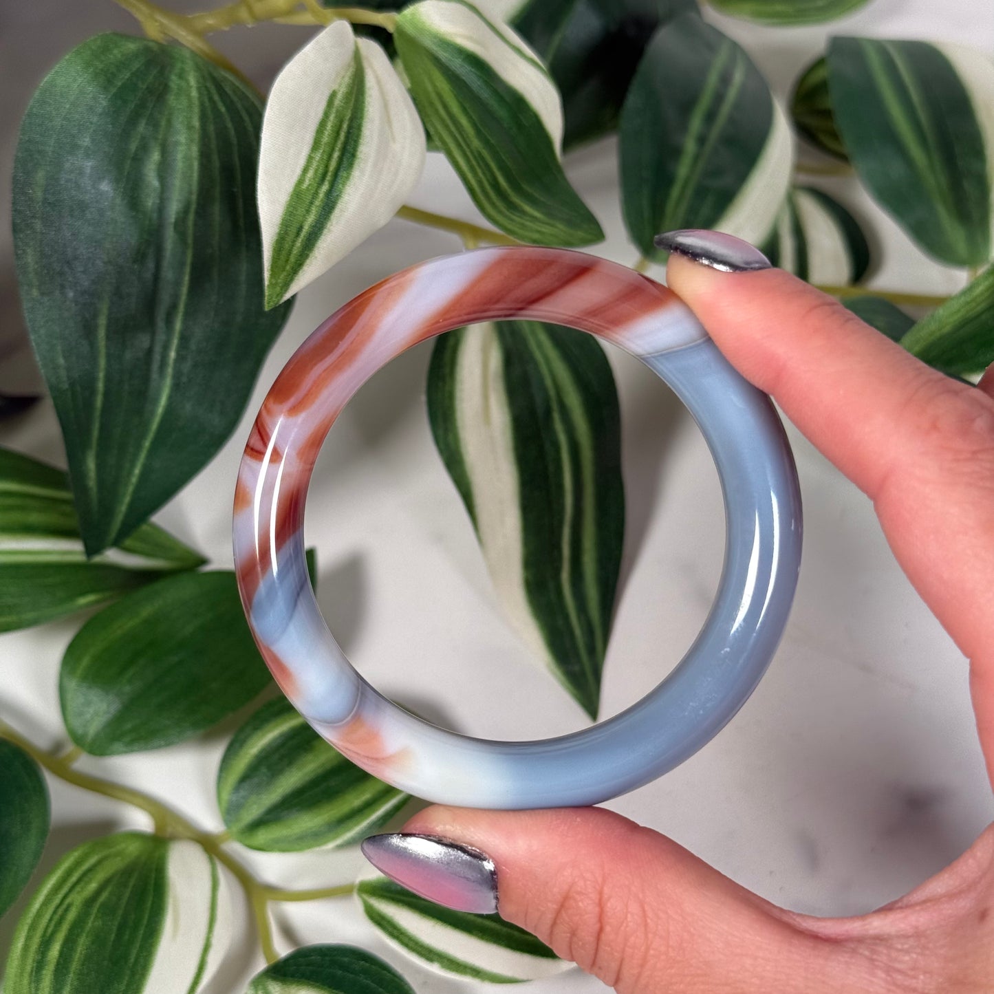 Carnelian bangle 54mm E